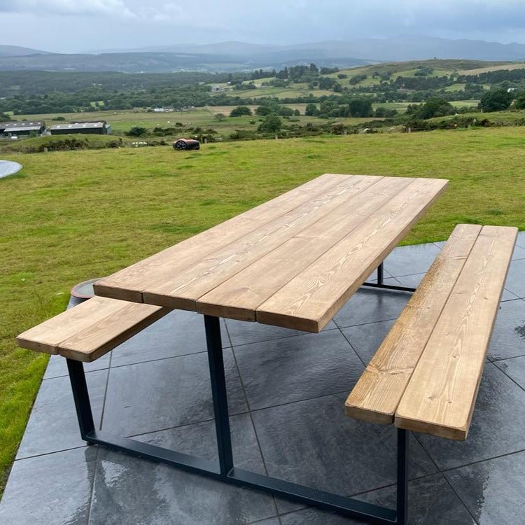 Outdoor Slatted Picnic Table with Fixed Benches – TRL Handmade Furniture